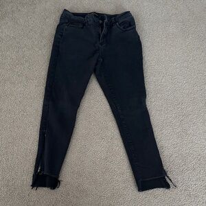 Catherine malandrino black skinny ankle jeans with zippers at ankles size 8